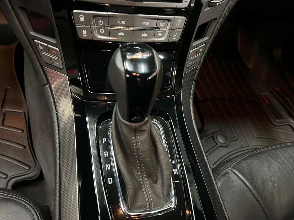 2011 Cadillac CTS-V 2nd Gen - Image 22 of 31