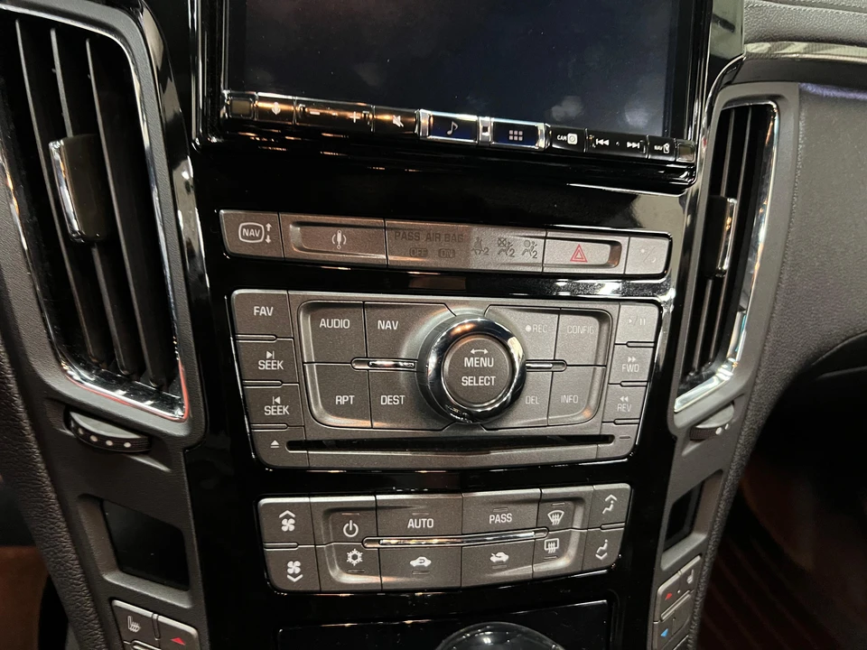 2011 Cadillac CTS-V 2nd Gen - Image 21 of 31