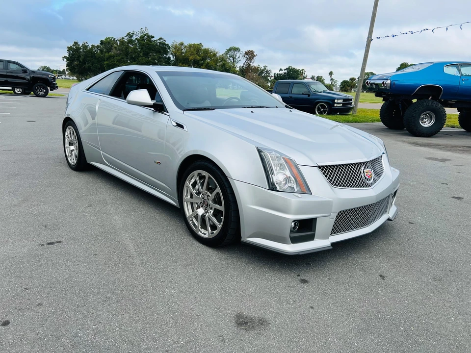 2011 Cadillac CTS-V 2nd Gen - Image 11 of 31