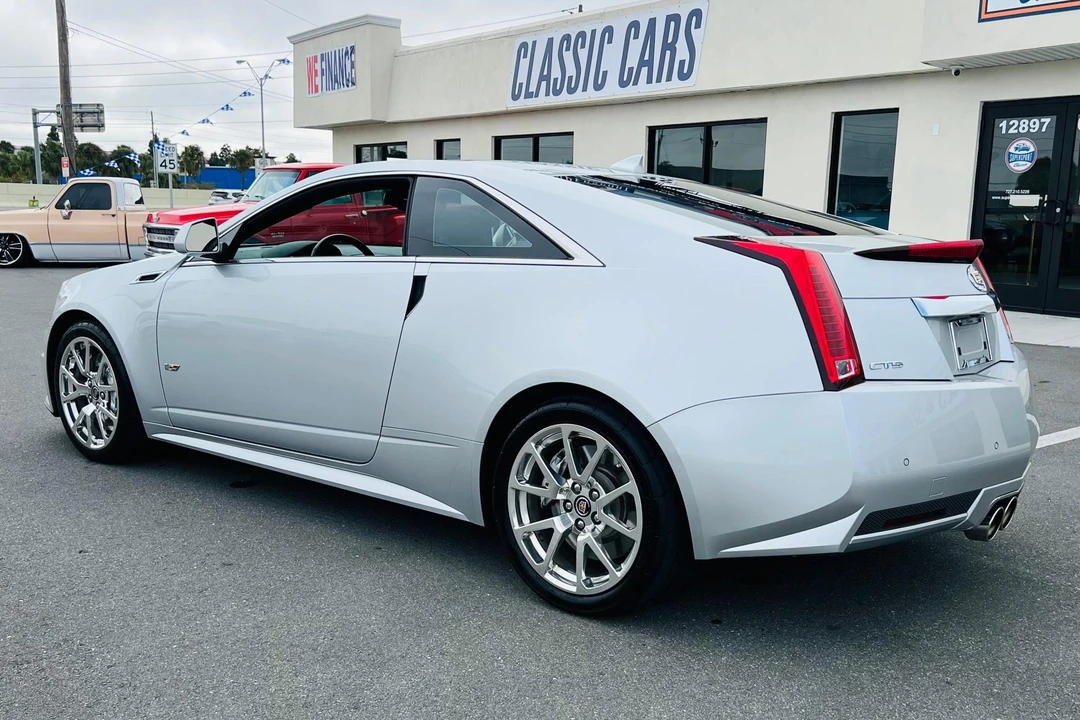 2011 Cadillac CTS-V 2nd Gen - Image 4 of 31