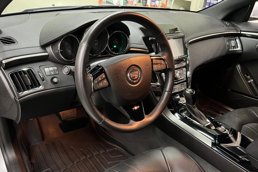 2011 Cadillac CTS-V 2nd Gen - Image 15 of 31