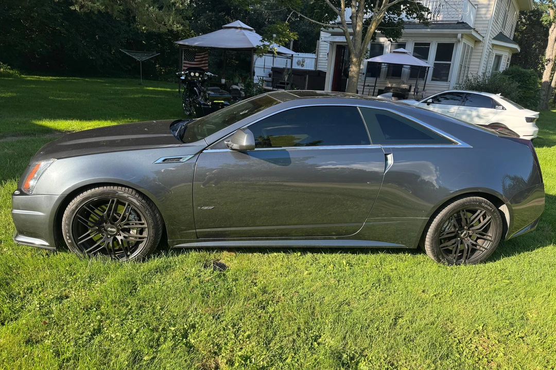 2011 Cadillac CTS-V 2nd Gen - Image 3 of 31