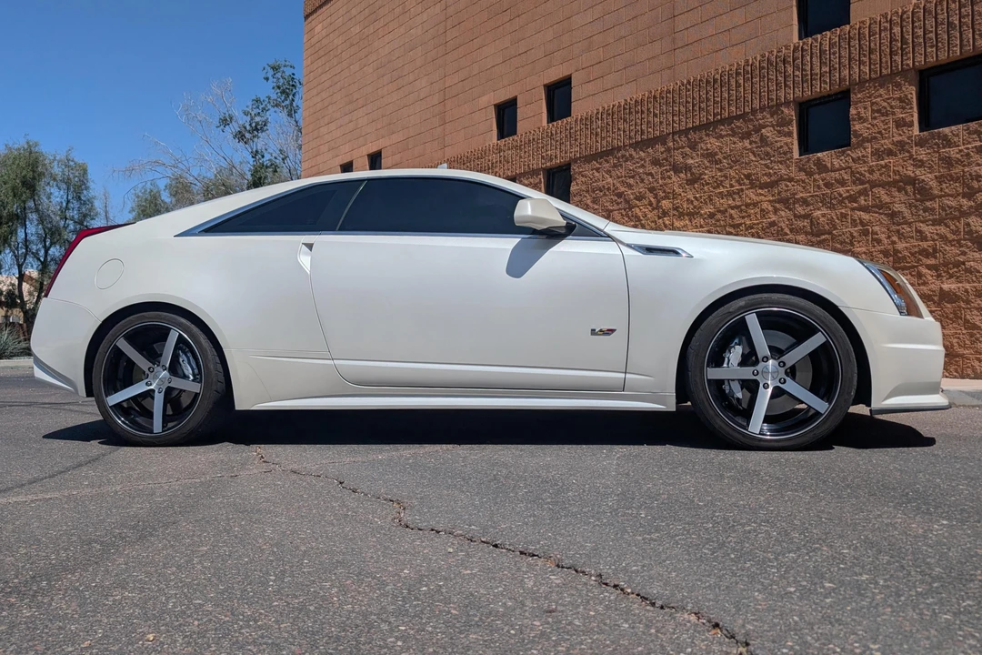 2011 Cadillac CTS-V 2nd Gen - Image 3 of 31