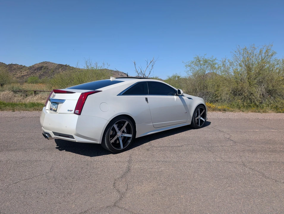 2011 Cadillac CTS-V 2nd Gen - Image 19 of 31