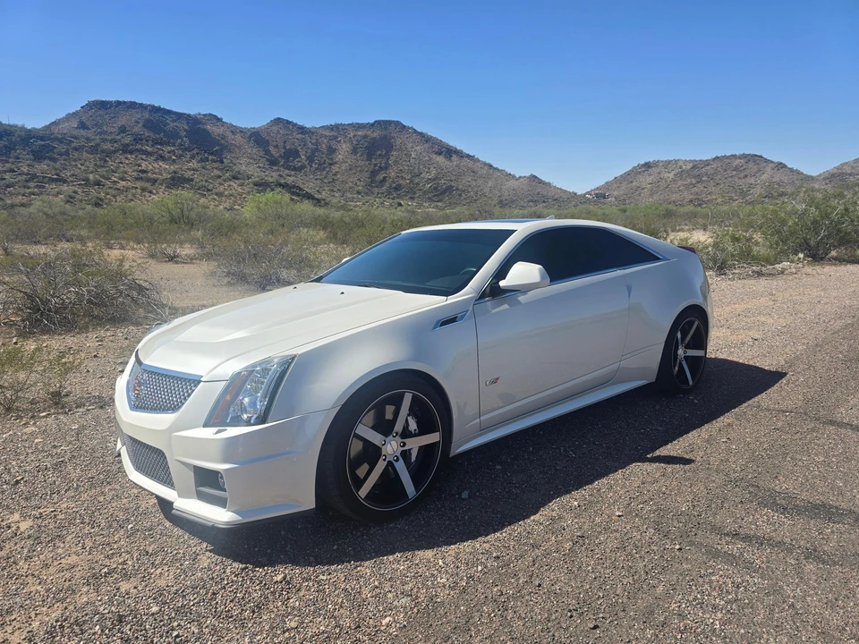 2011 Cadillac CTS-V 2nd Gen - Image 16 of 31