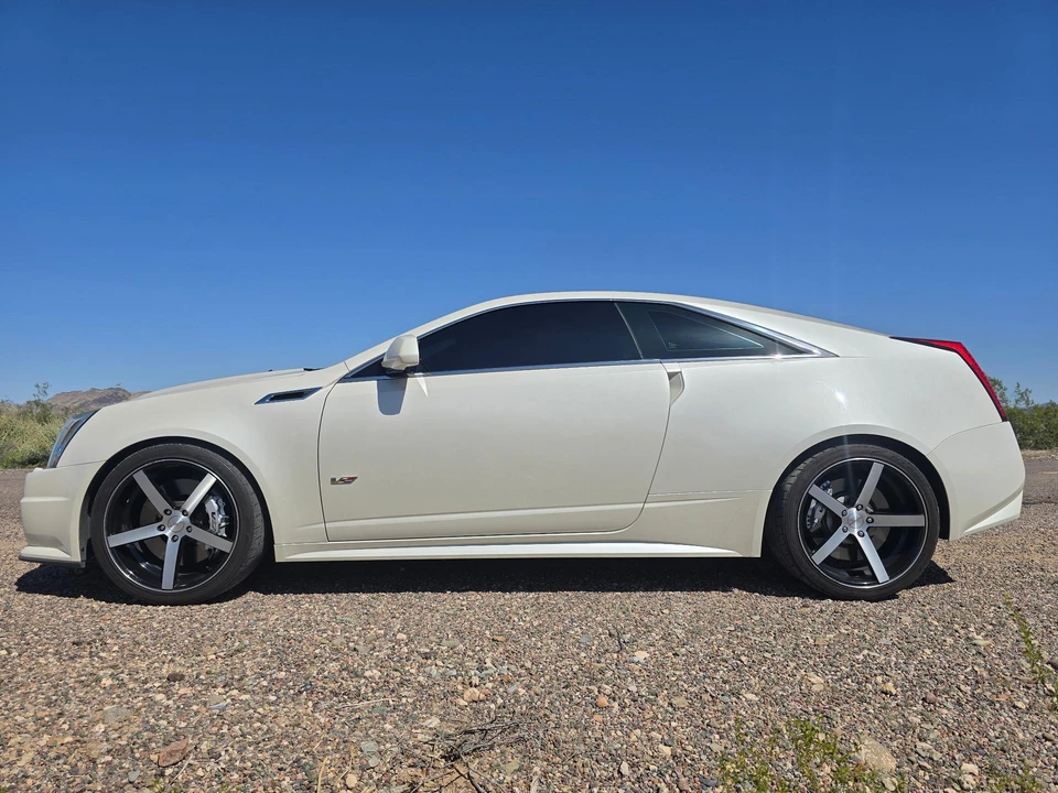 2011 Cadillac CTS-V 2nd Gen - Image 17 of 31