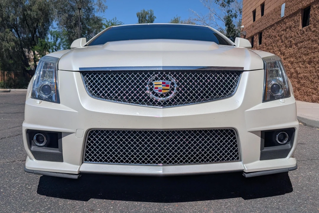 2011 Cadillac CTS-V 2nd Gen - Image 2 of 31