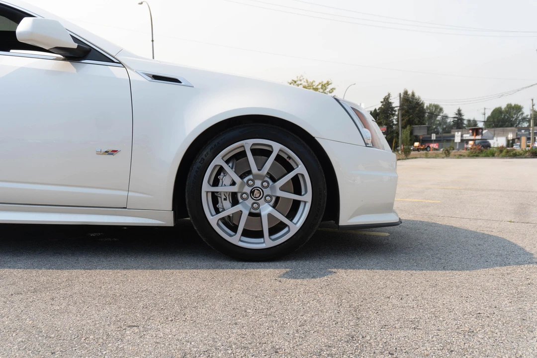 2011 Cadillac CTS-V 2nd Gen - Image 14 of 31