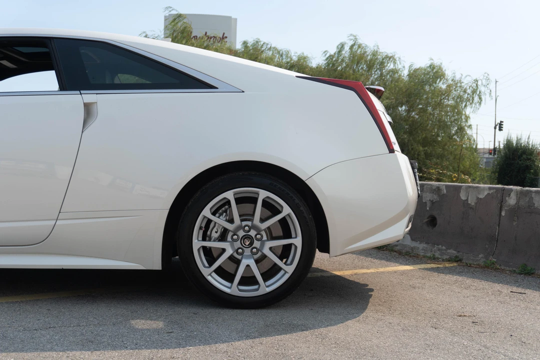 2011 Cadillac CTS-V 2nd Gen - Image 12 of 31