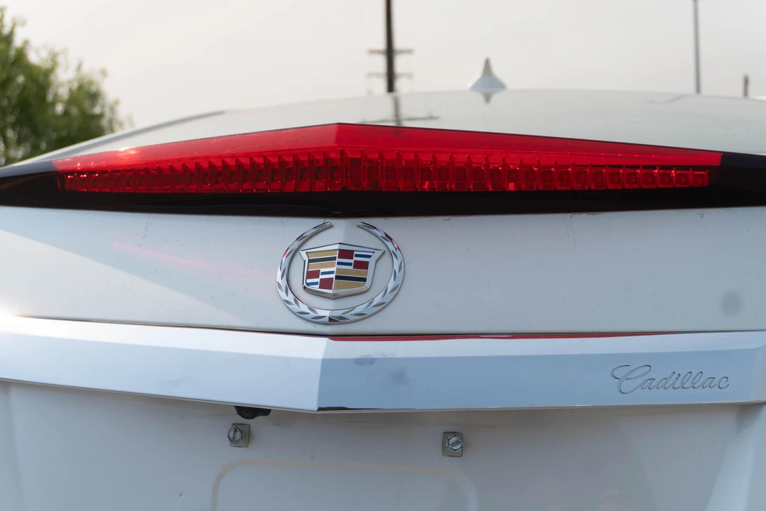 2011 Cadillac CTS-V 2nd Gen - Image 25 of 31
