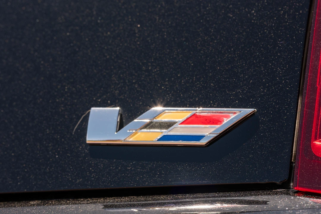 2011 Cadillac CTS-V 2nd Gen - Image 11 of 31