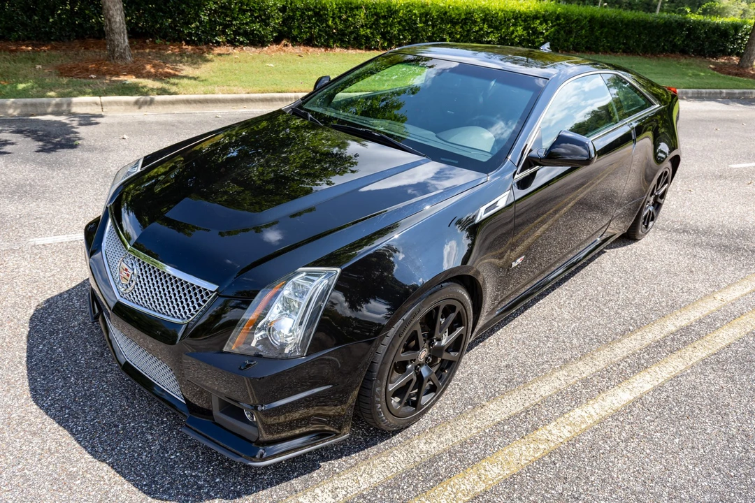 2011 Cadillac CTS-V 2nd Gen - Image 2 of 31