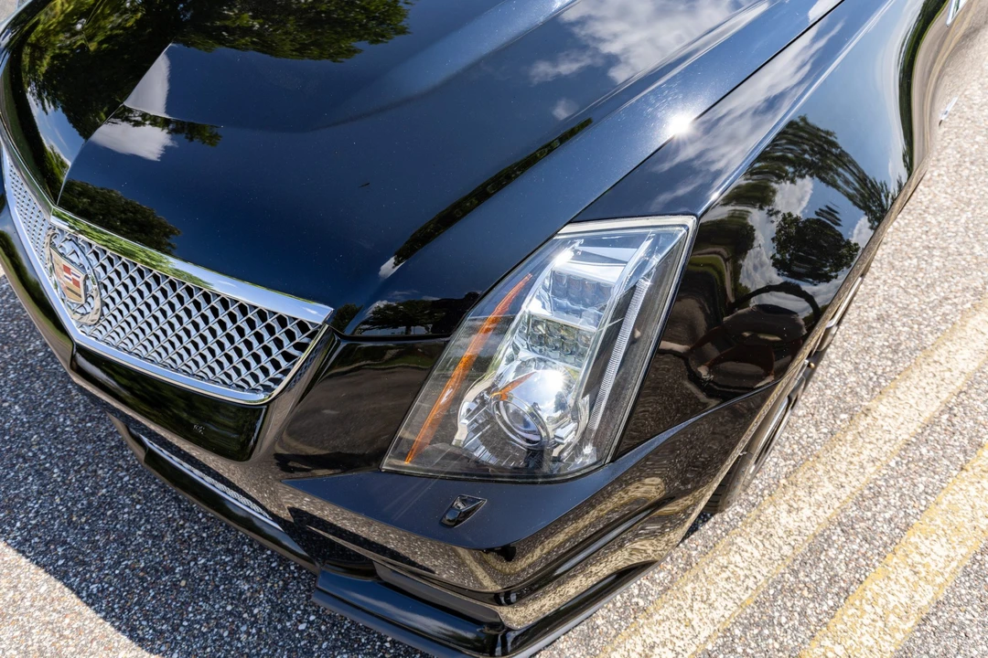 2011 Cadillac CTS-V 2nd Gen - Image 26 of 31