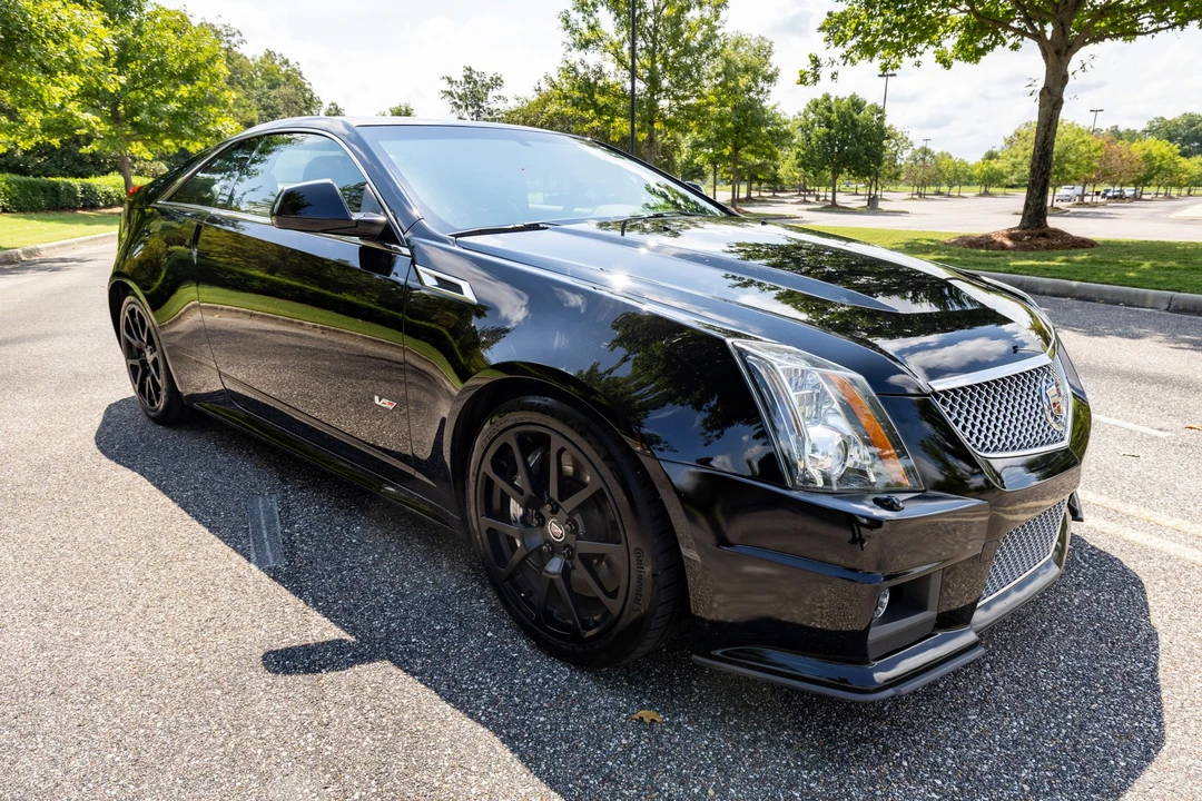 2011 Cadillac CTS-V 2nd Gen - Image 9 of 31