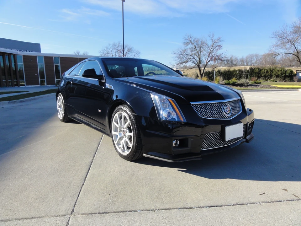 2011 Cadillac CTS-V 2nd Gen - Image 15 of 31