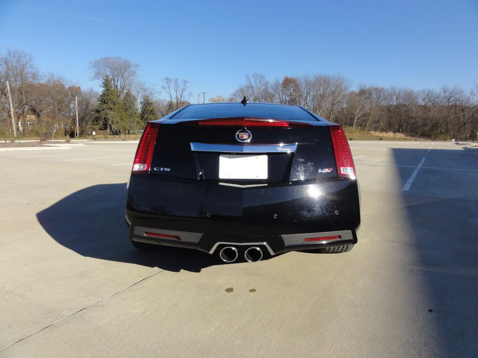 2011 Cadillac CTS-V 2nd Gen - Image 11 of 31