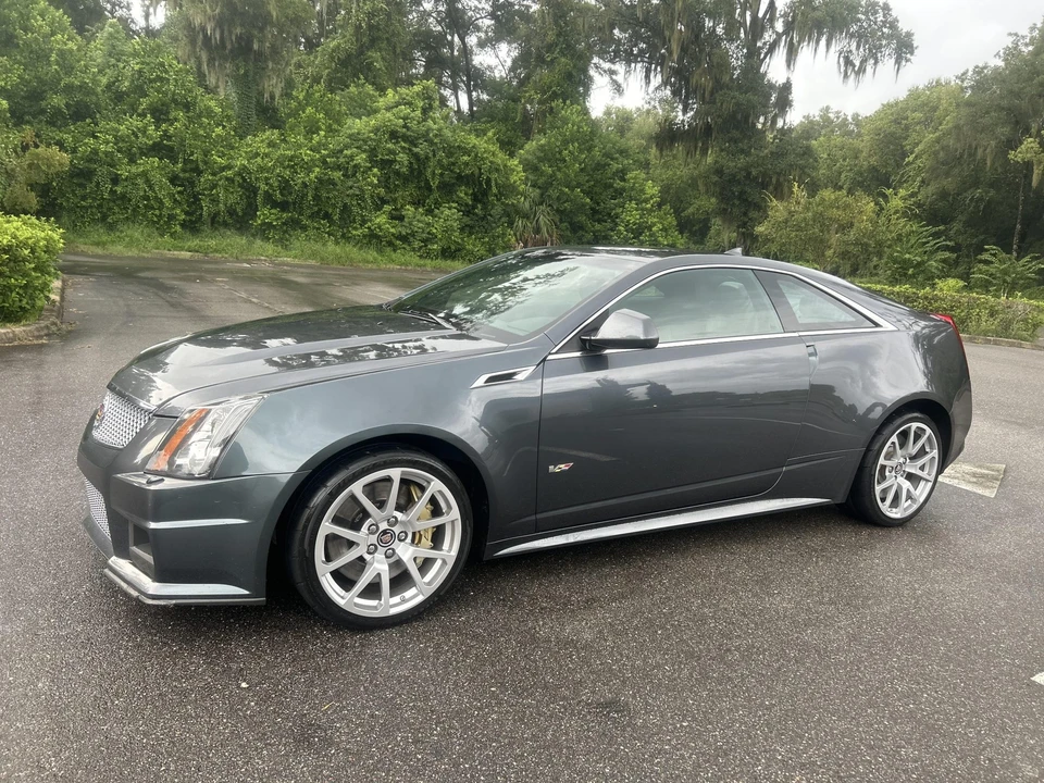2011 Cadillac CTS-V 2nd Gen - Image 21 of 31