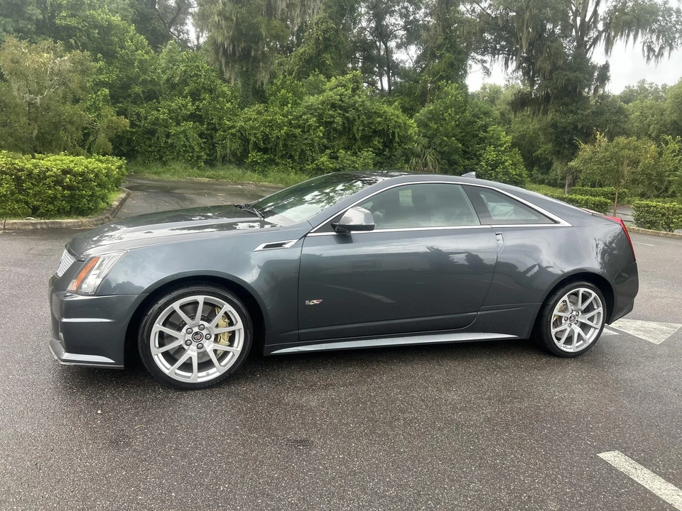 2011 Cadillac CTS-V 2nd Gen - Image 23 of 31