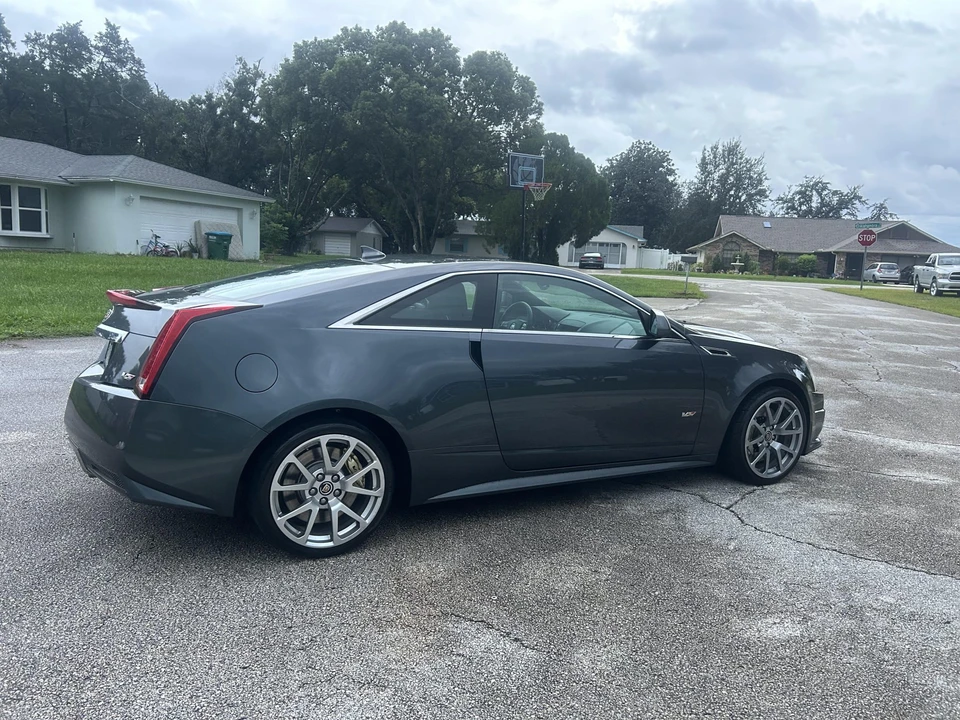 2011 Cadillac CTS-V 2nd Gen - Image 8 of 31