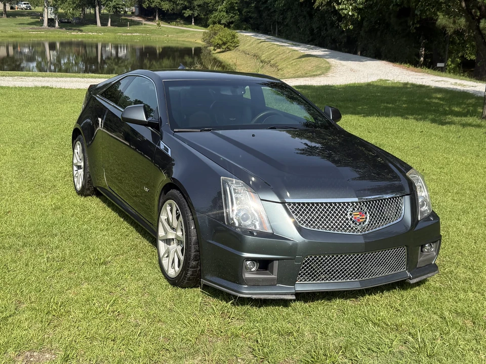 2011 Cadillac CTS-V 2nd Gen - Image 5 of 31