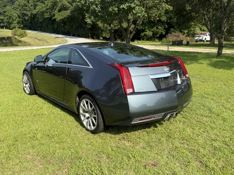 2011 Cadillac CTS-V 2nd Gen - Image 12 of 31
