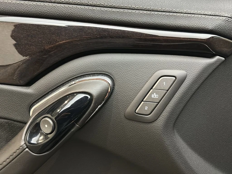 2011 Cadillac CTS-V 2nd Gen - Image 10 of 28