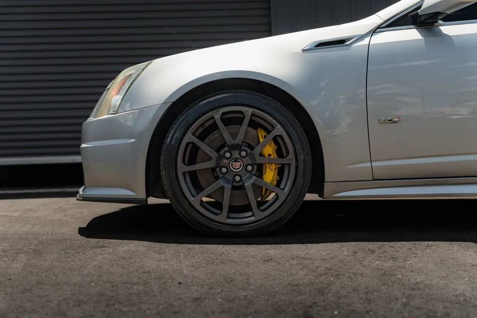 2011 Cadillac CTS-V 2nd Gen - Image 8 of 20