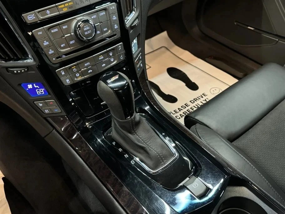 2011 Cadillac CTS-V 2nd Gen - Image 29 of 31