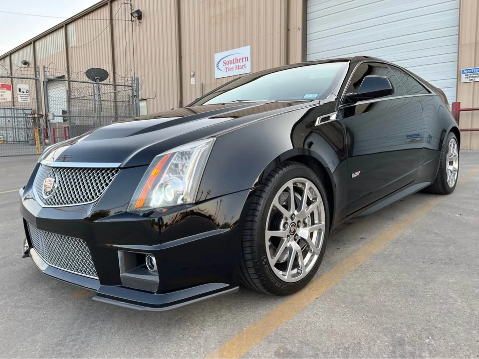 2011 Cadillac CTS-V 2nd Gen - Image 2 of 16