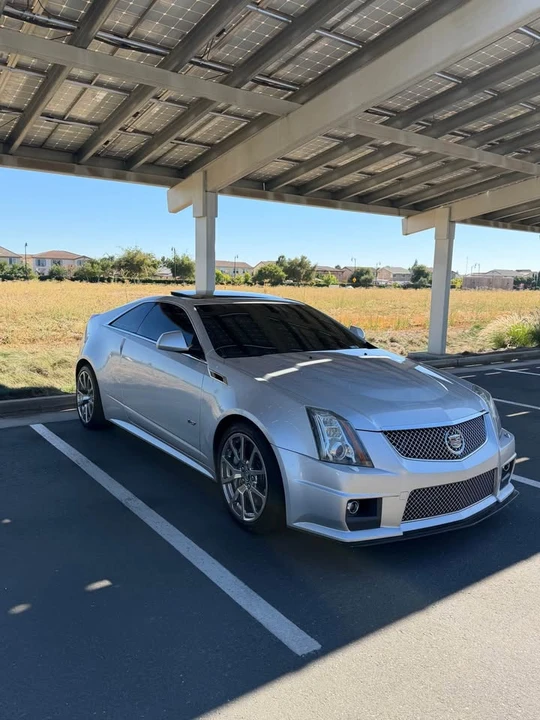 2011 Cadillac CTS-V 2nd Gen - Image 2 of 8