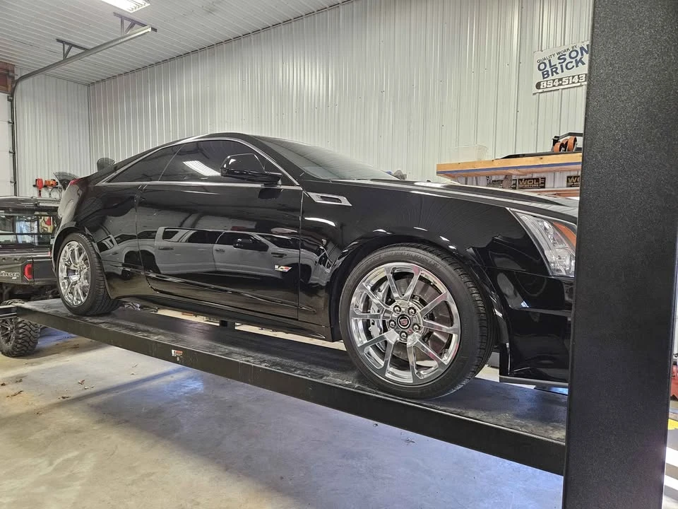 2011 Cadillac CTS-V 2nd Gen - Image 4 of 5