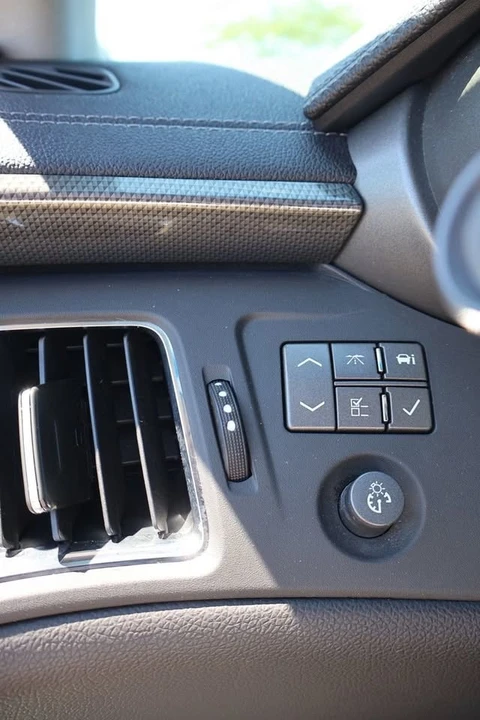 2011 Cadillac CTS-V 2nd Gen - Image 8 of 19