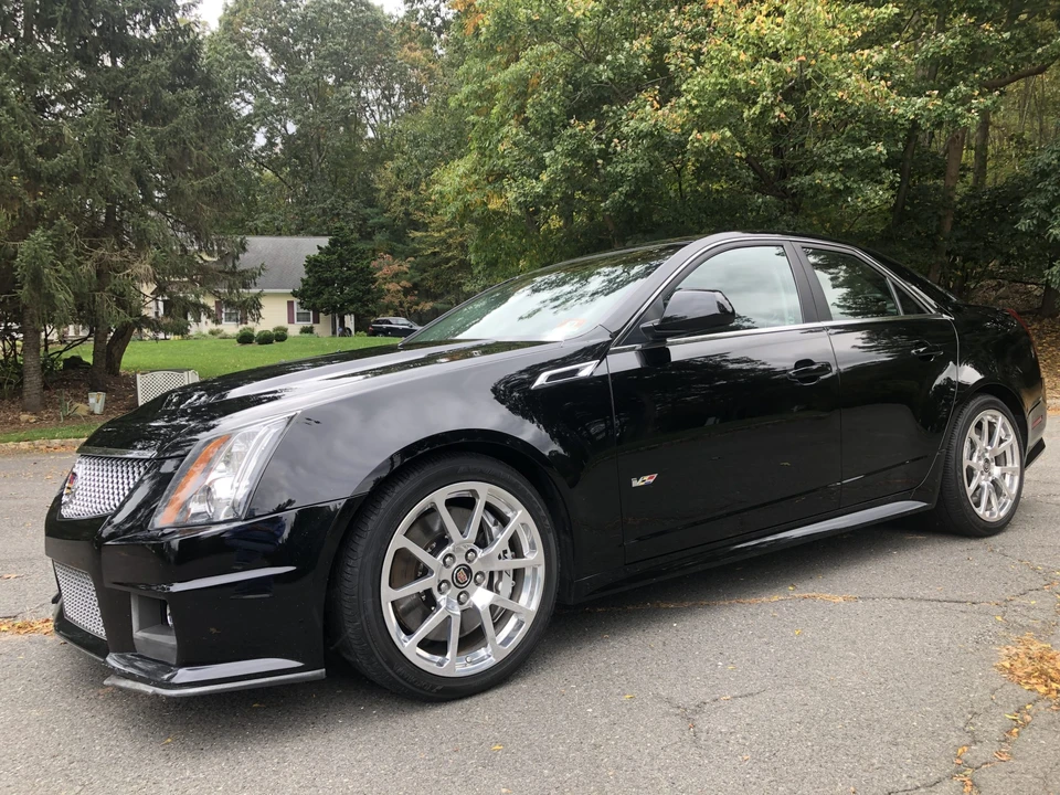 2011 Cadillac CTS-V 2nd Gen - Image 2 of 31