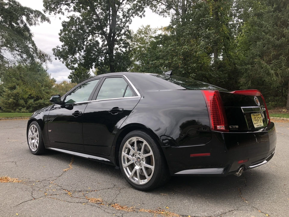 2011 Cadillac CTS-V 2nd Gen - Image 4 of 31