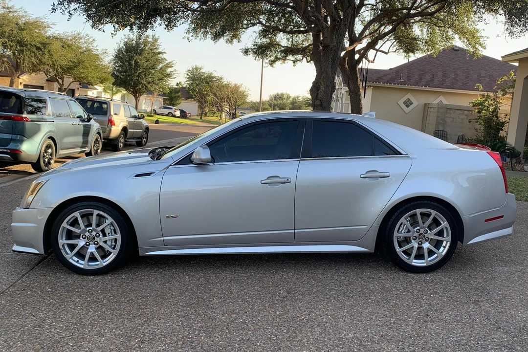 2011 Cadillac CTS-V 2nd Gen - Image 3 of 12