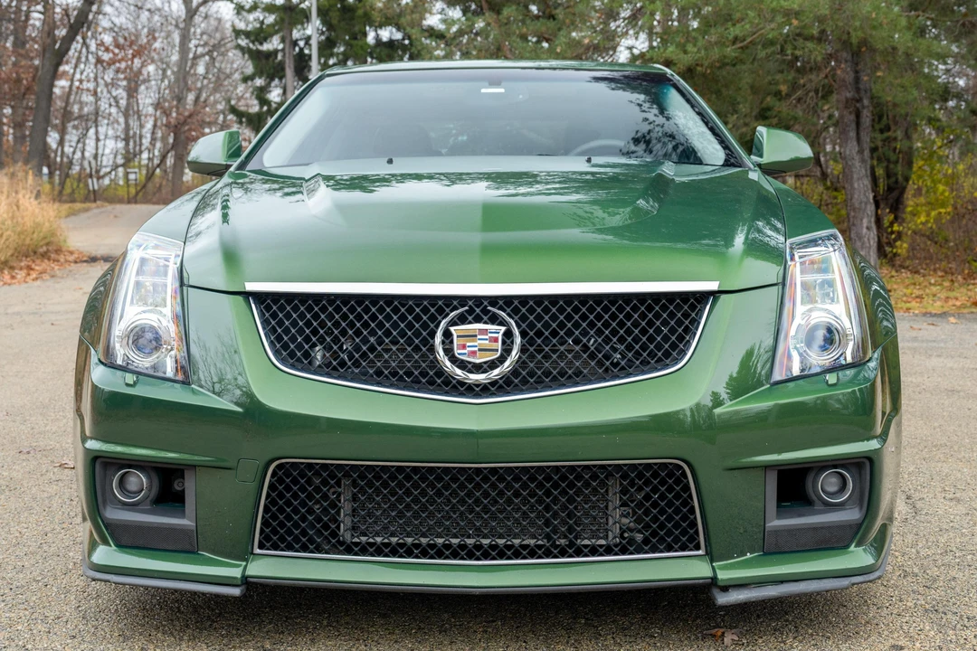 2011 Cadillac CTS-V 2nd Gen - Image 2 of 31