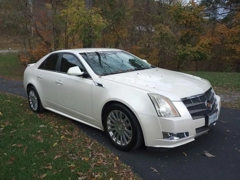 2011 Cadillac CTS-V 2nd Gen - Image 3 of 7