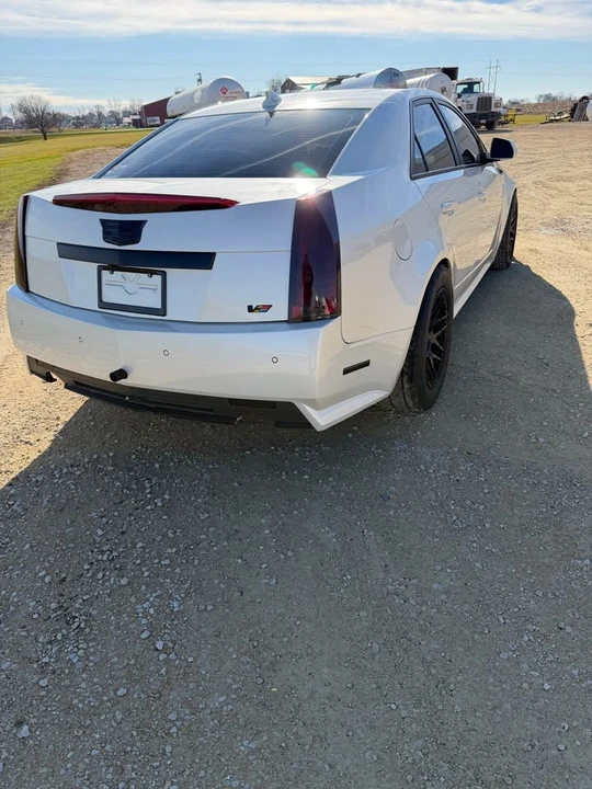 2011 Cadillac CTS-V 2nd Gen - Image 5 of 12