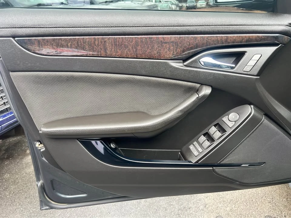2011 Cadillac CTS-V 2nd Gen - Image 15 of 19