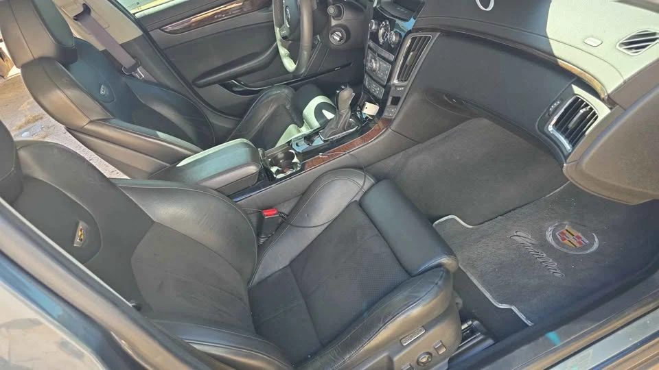 2011 Cadillac CTS-V 2nd Gen - Image 17 of 18