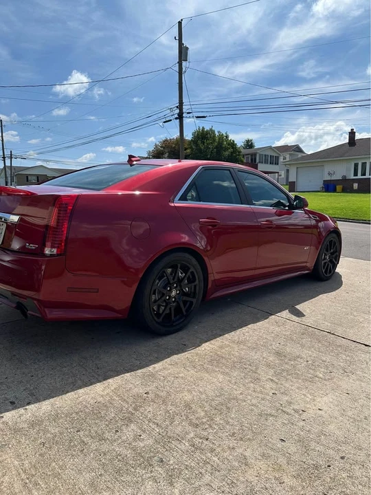2011 Cadillac CTS-V 2nd Gen - Image 2 of 8