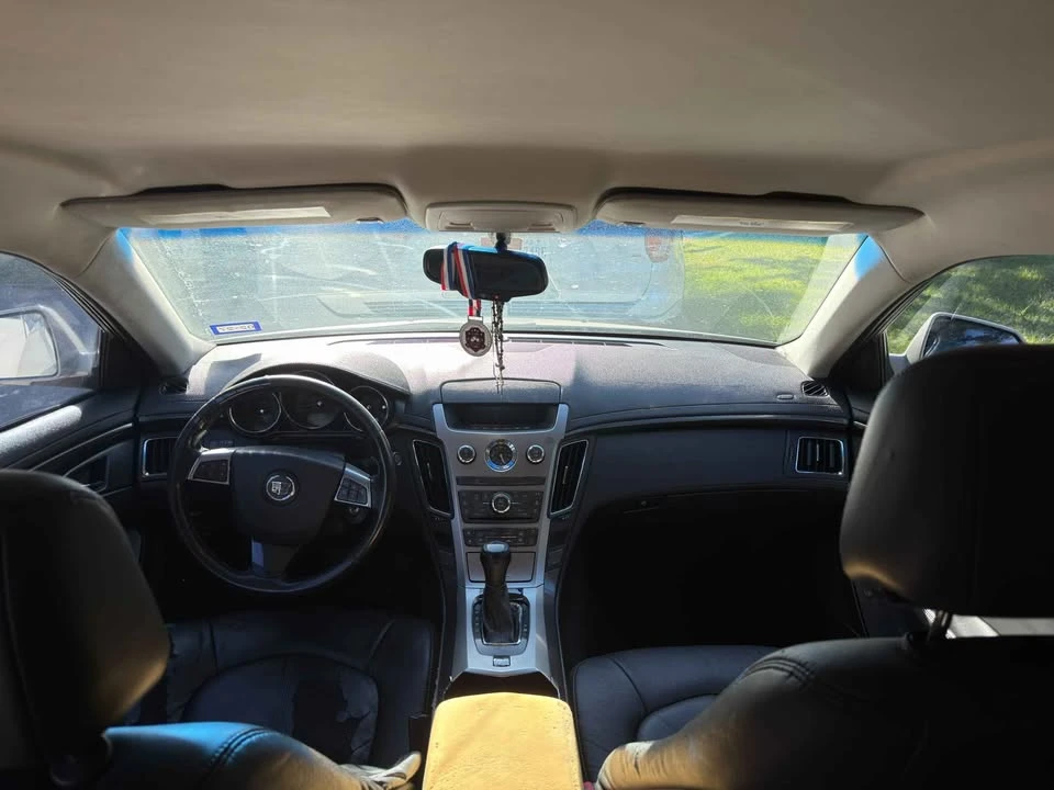 2011 Cadillac CTS-V 2nd Gen - Image 9 of 11