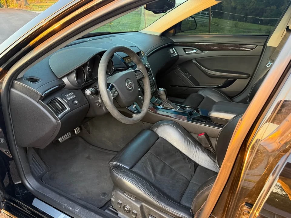 2011 Cadillac CTS-V 2nd Gen - Image 11 of 17