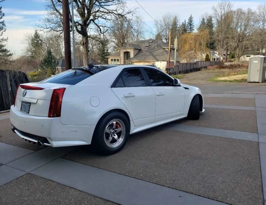 2011 Cadillac CTS-V 2nd Gen - Image 2 of 10