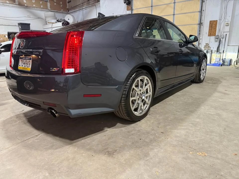 2011 Cadillac CTS-V 2nd Gen - Image 4 of 9
