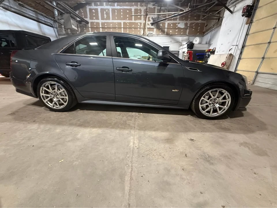 2011 Cadillac CTS-V 2nd Gen - Image 3 of 9
