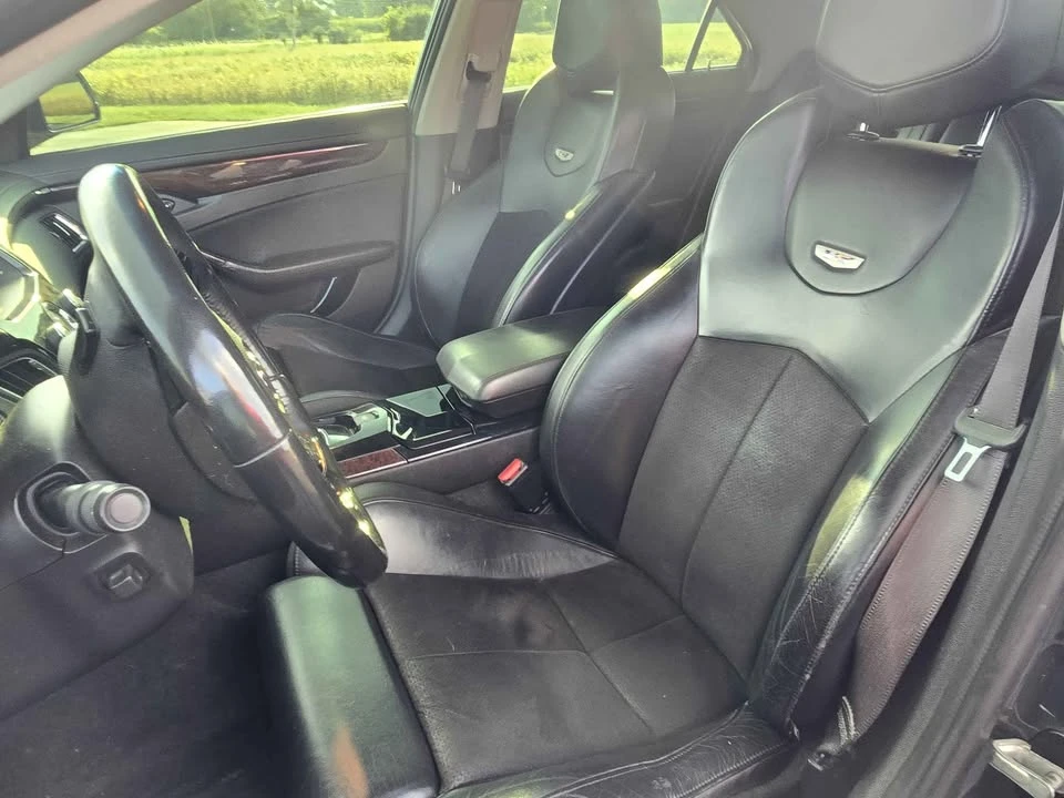 2011 Cadillac CTS-V 2nd Gen - Image 4 of 11