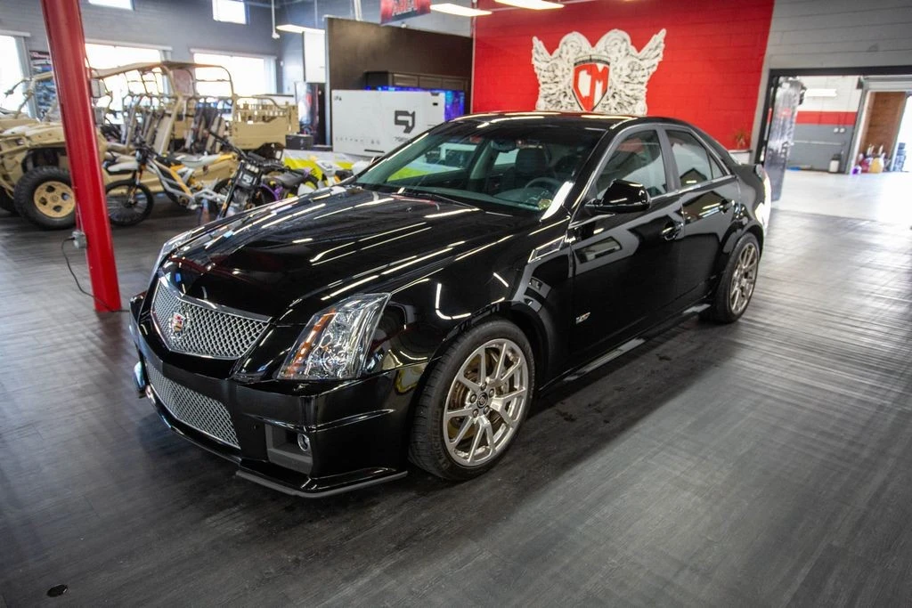 2011 Cadillac CTS-V 2nd Gen - Image 2 of 9