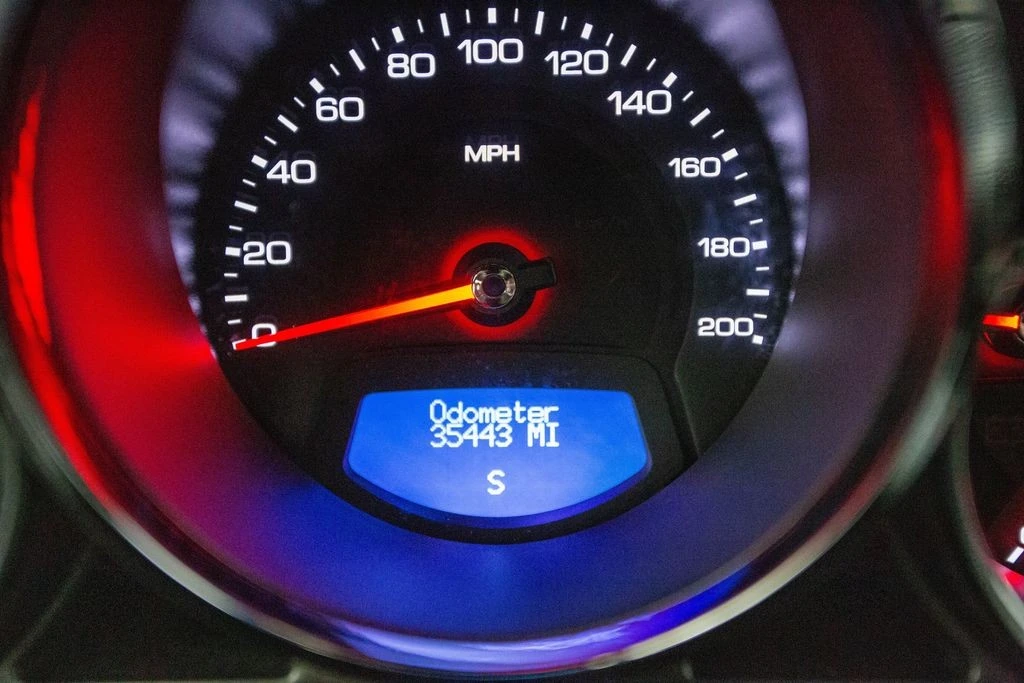 2011 Cadillac CTS-V 2nd Gen - Image 9 of 12