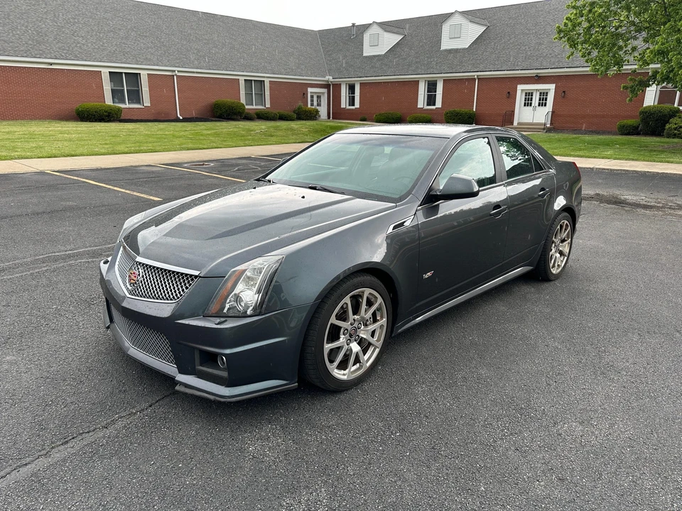 2011 Cadillac CTS-V 2nd Gen - Image 2 of 31